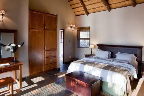 AmaKhosi Safari Lodge bedroom2